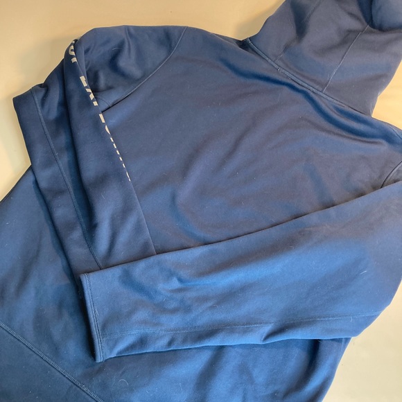 The north face blue hoodie pullover large
Some piling - Picture 6 of 7